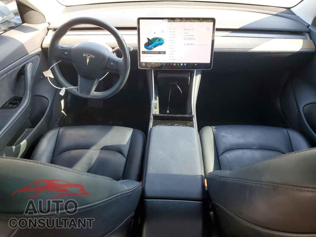 TESLA MODEL 3 2018 - 5YJ3E1EA5JF013822