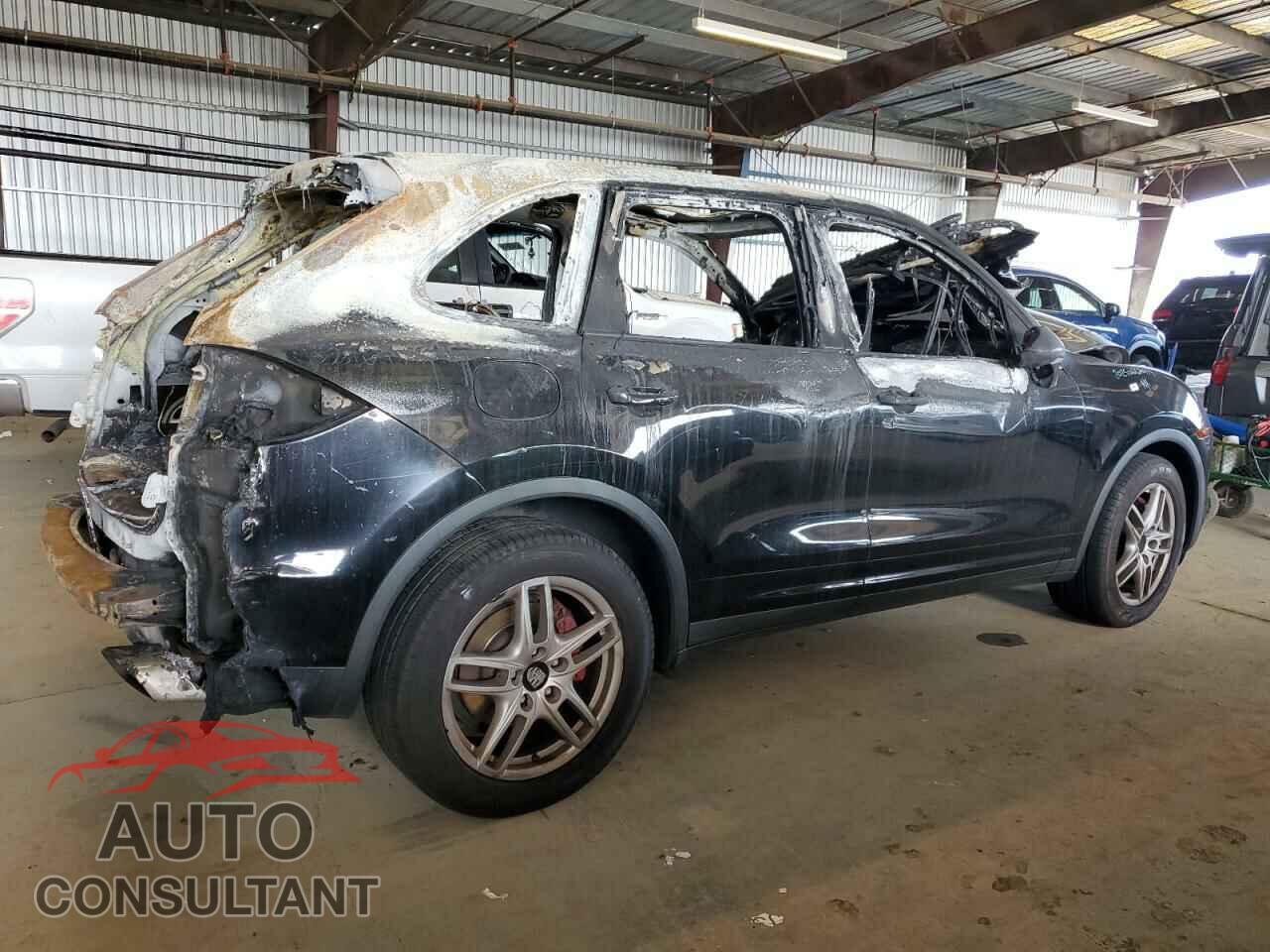 PORSCHE CAYENNE 2011 - WP1AB2A29BLA43200