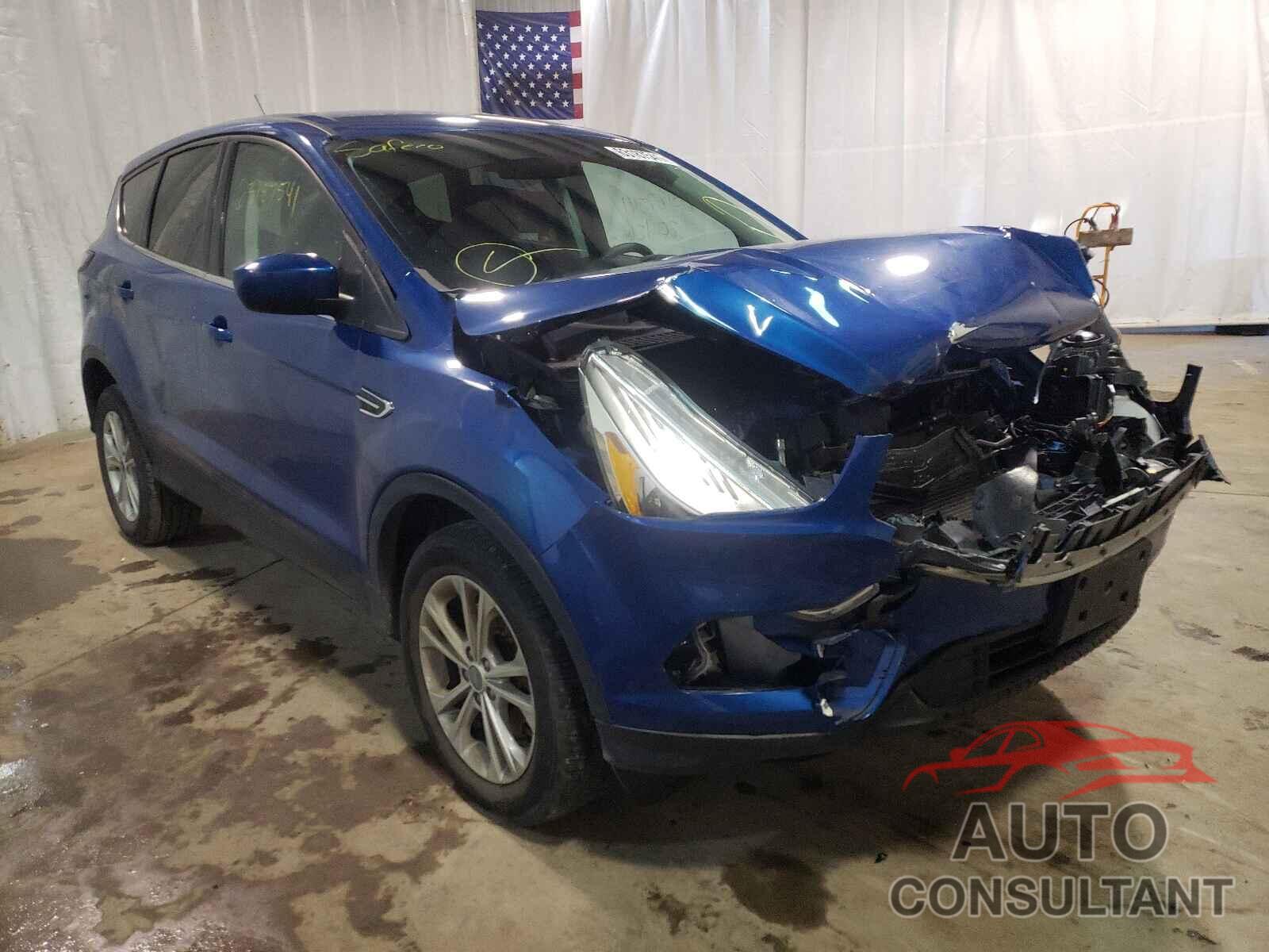 FORD ESCAPE 2017 - 1FMCU0G93HUE21653