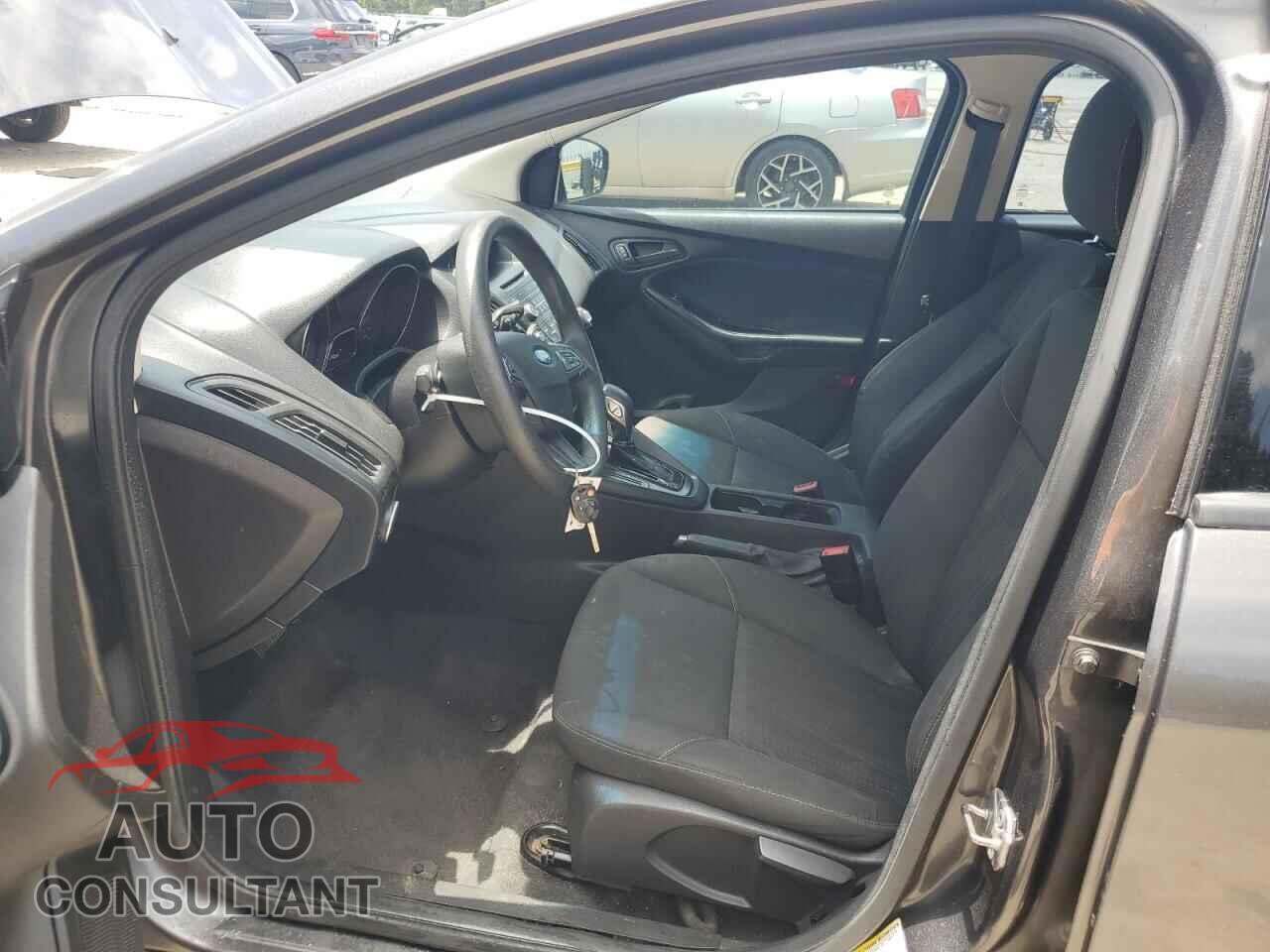 FORD FOCUS 2016 - 1FADP3E29GL256922