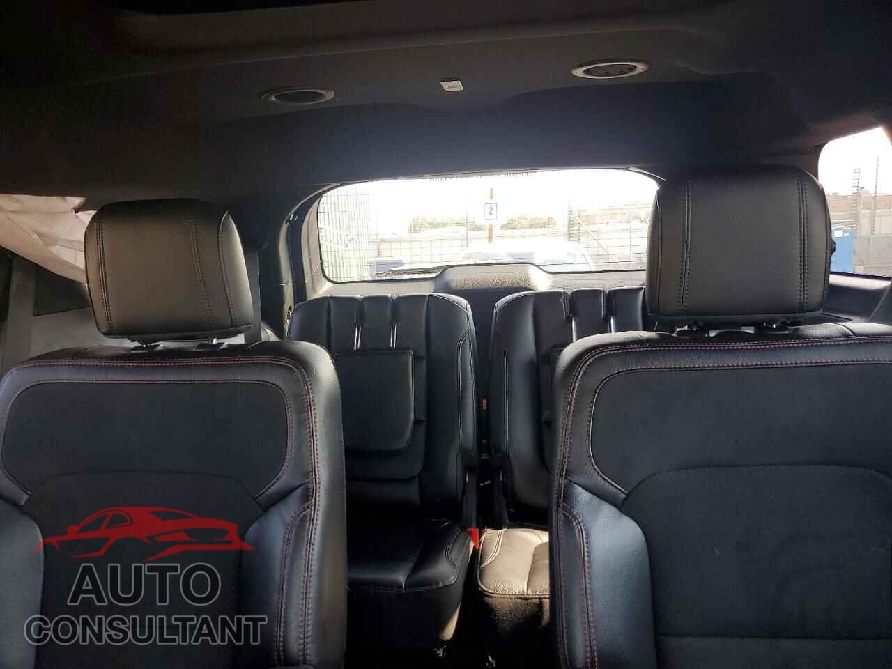 FORD EXPLORER 2018 - 1FM5K8D88JGB31065