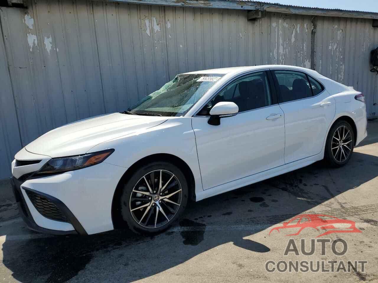 TOYOTA CAMRY 2024 - 4T1G11AK1RU888082