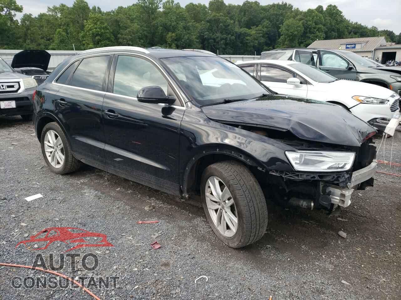 AUDI Q3 2017 - WA1JCCFS3HR012425