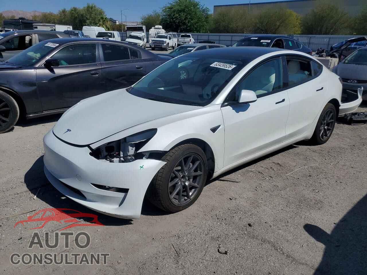 TESLA MODEL 3 2023 - 5YJ3E1EA5PF541840