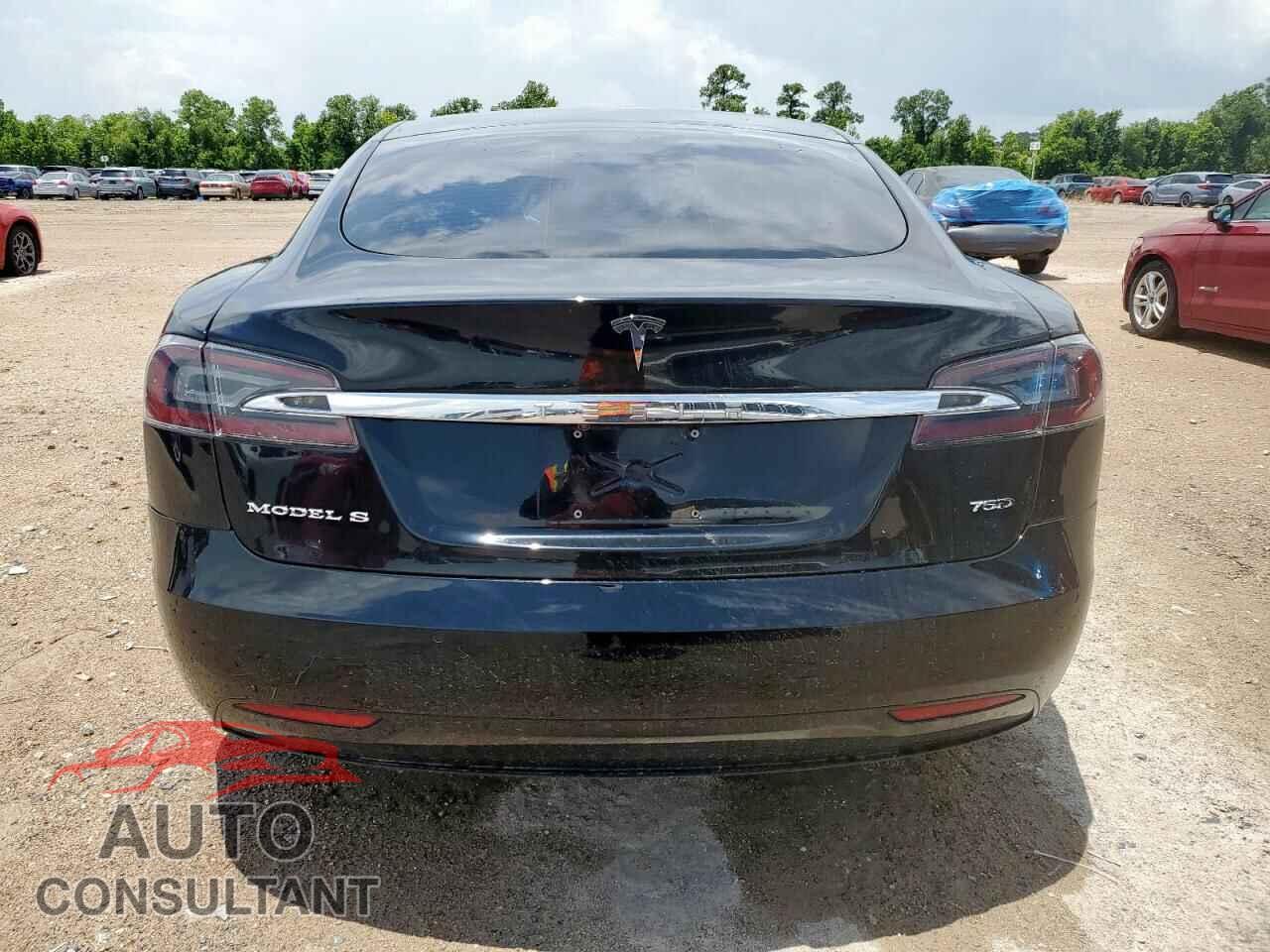 TESLA MODEL S 2018 - 5YJSA1E22JF266693