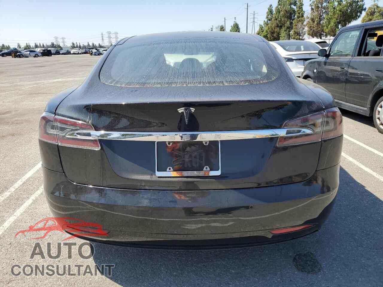 TESLA MODEL S 2018 - 5YJSA1E21JF246774