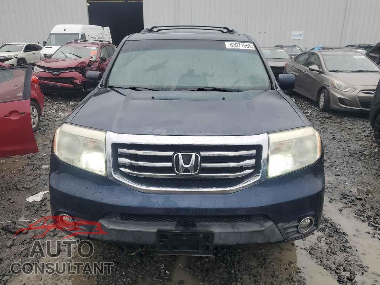 HONDA PILOT 2012 - 5FNYF4H64CB002731