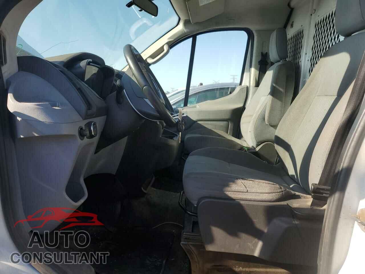 FORD TRANSIT 2015 - 1FTYR2ZM5FKA94755