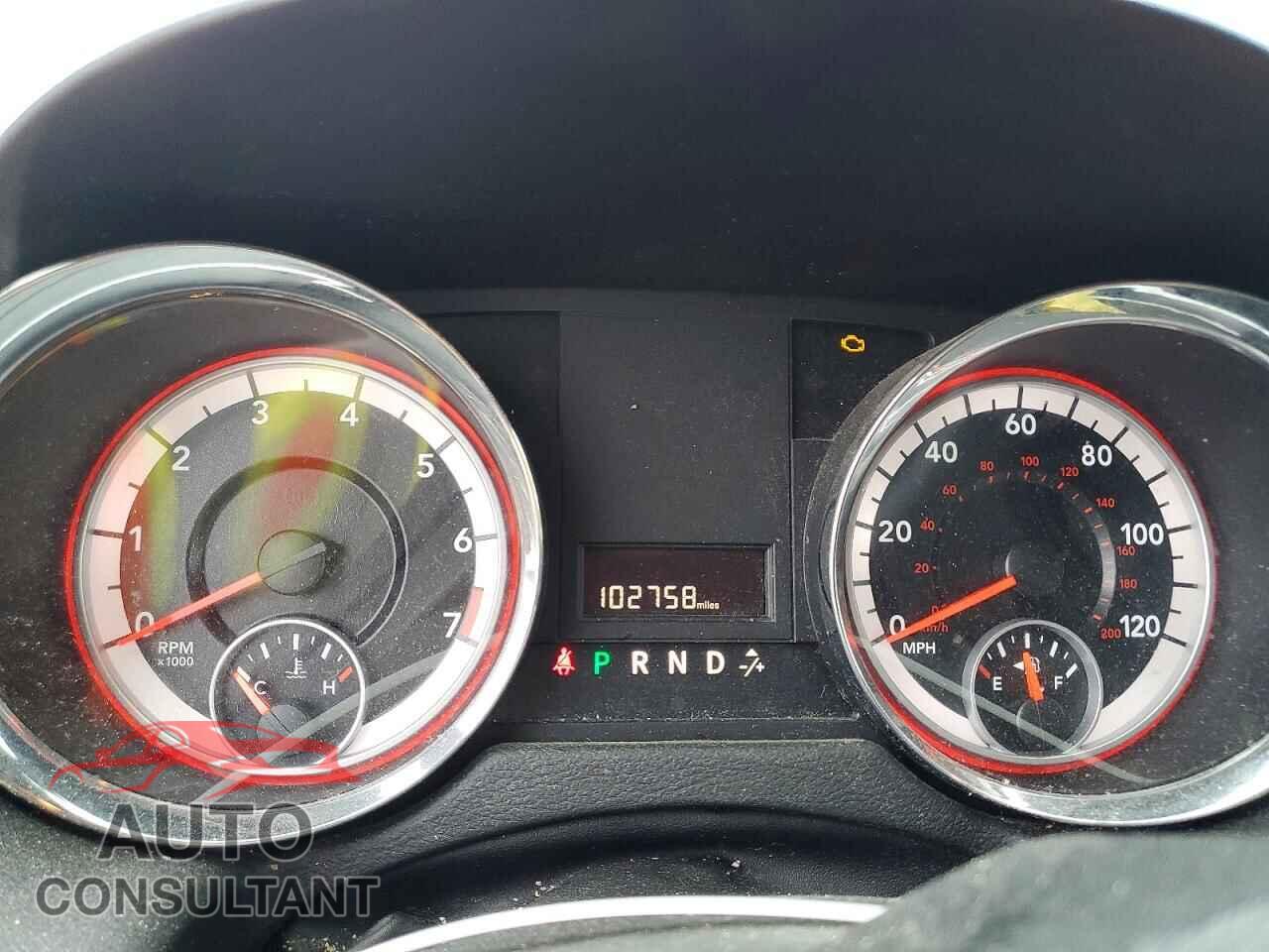 DODGE CARAVAN 2015 - 2C4RDGCG3FR599133