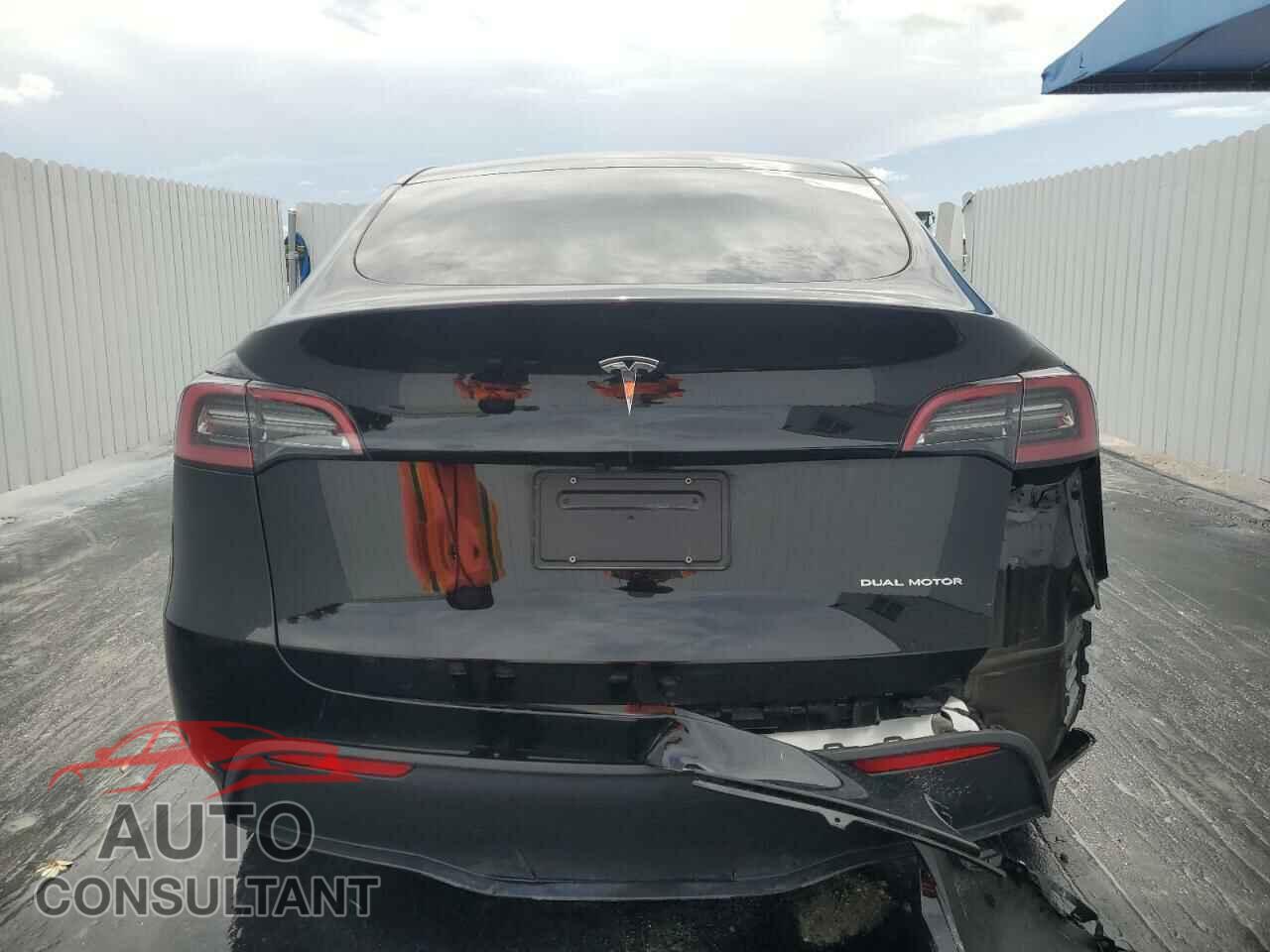 TESLA MODEL Y 2023 - 7SAYGDEE3PA044208