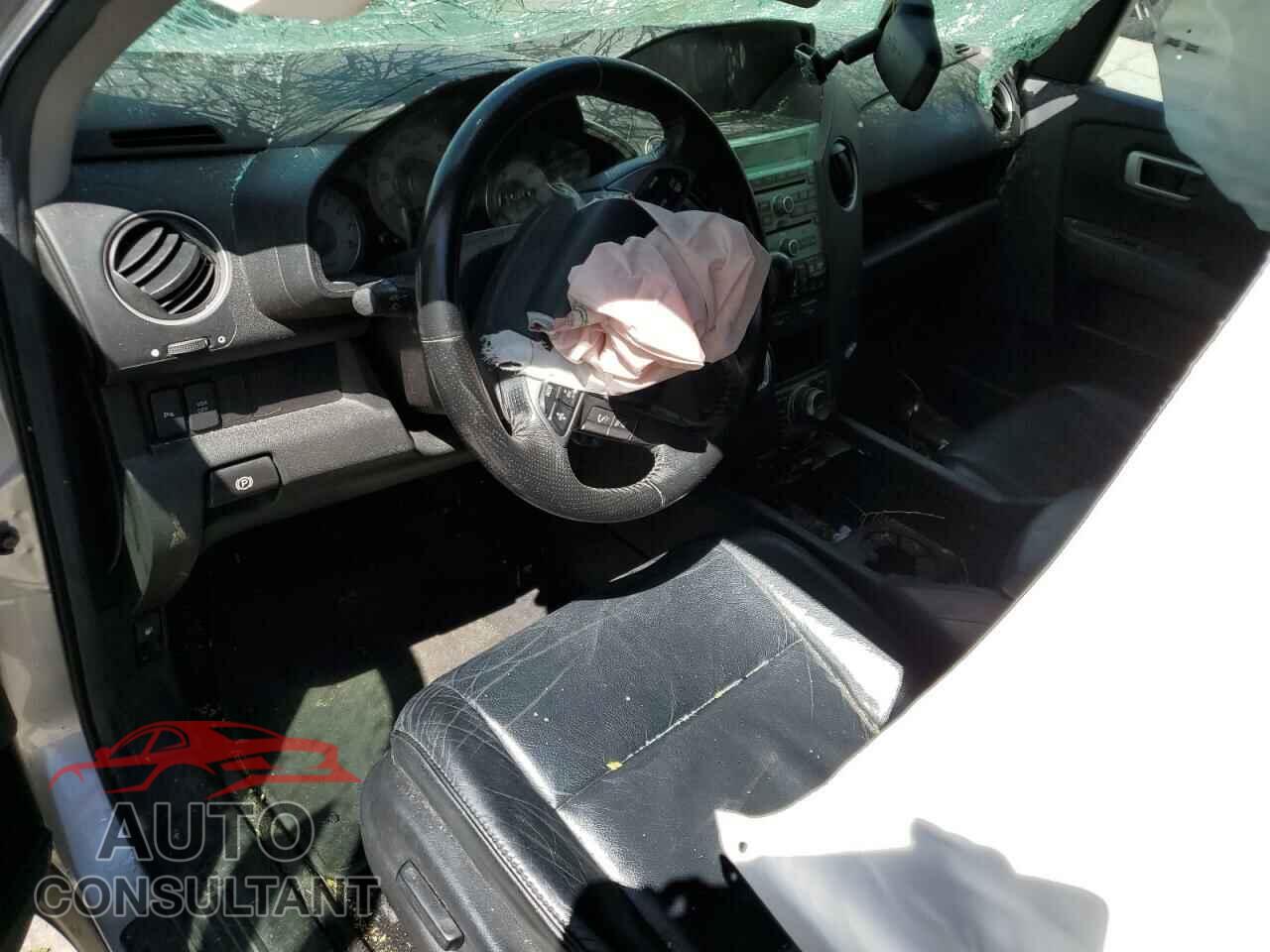 HONDA PILOT 2011 - 5FNYF4H99BB087882