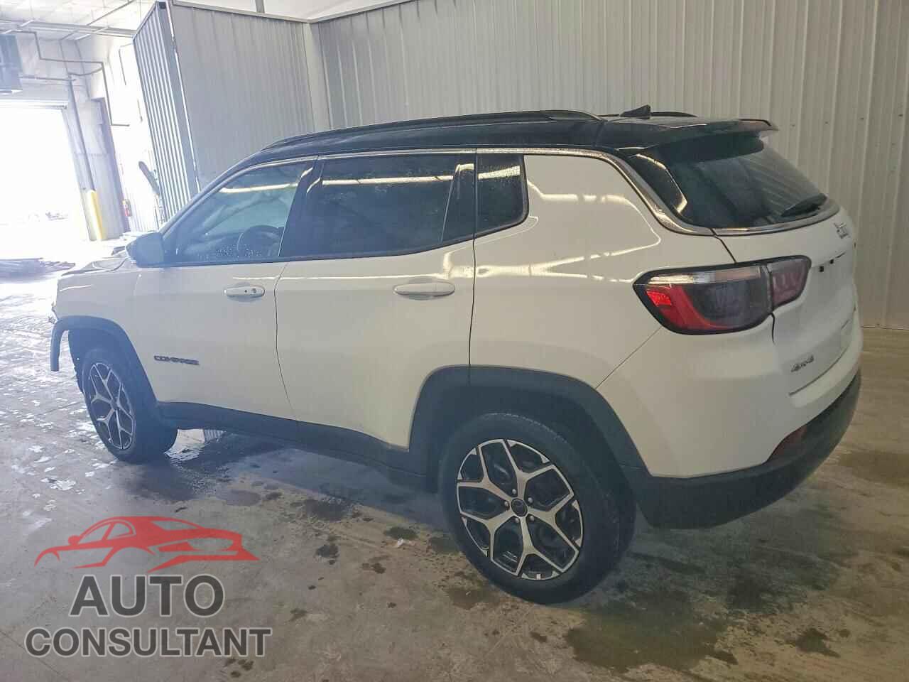 JEEP COMPASS 2025 - 3C4NJDCN2ST523382