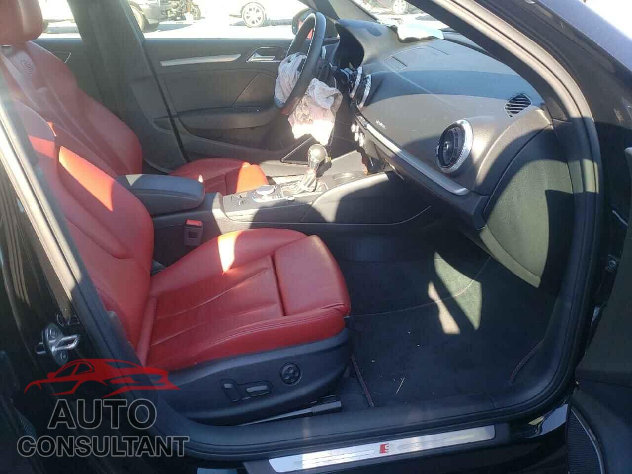 AUDI S3 2018 - WAUB1GFF2J1011603