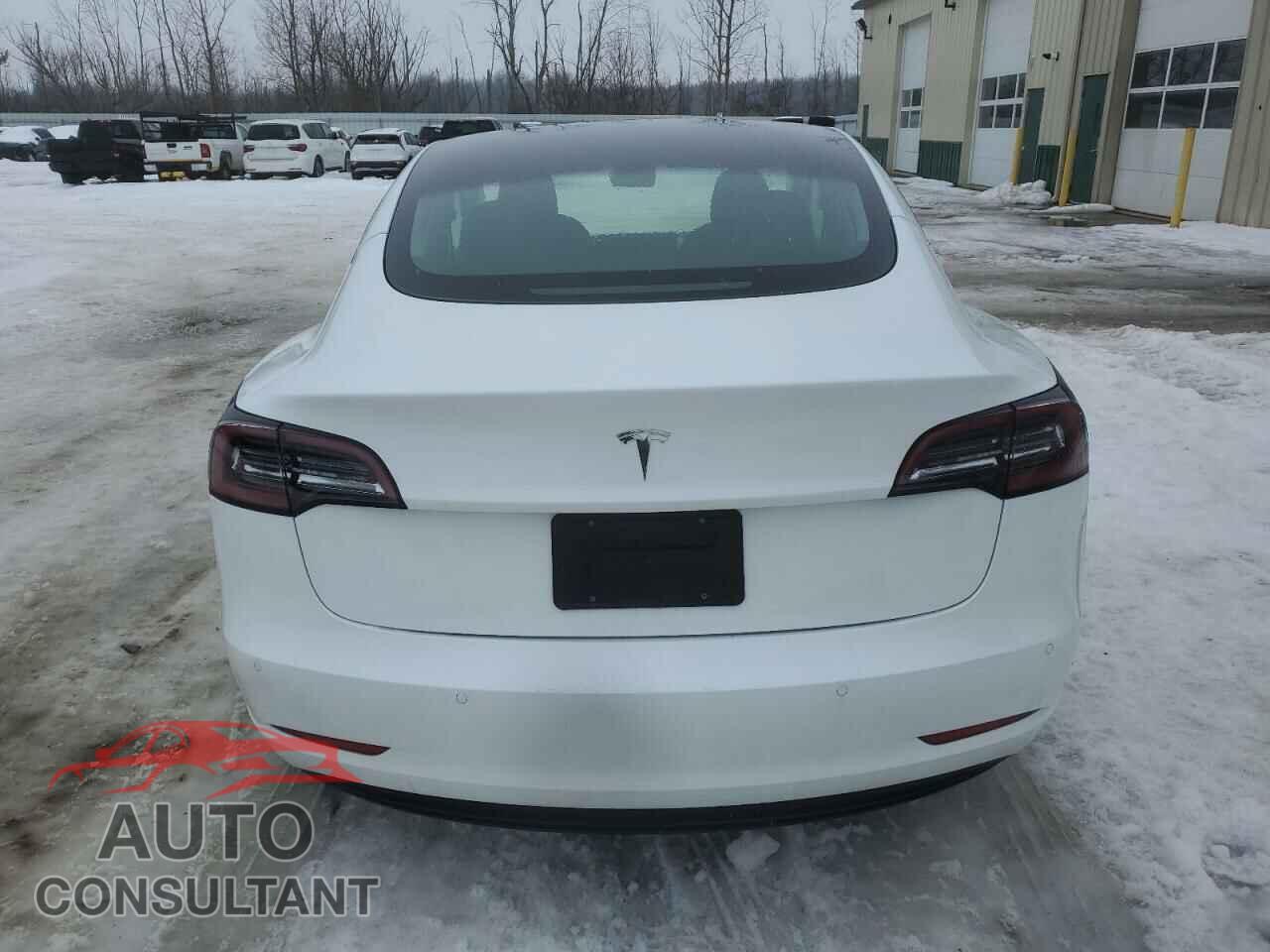 TESLA MODEL 3 2021 - 5YJ3E1EA4MF092260