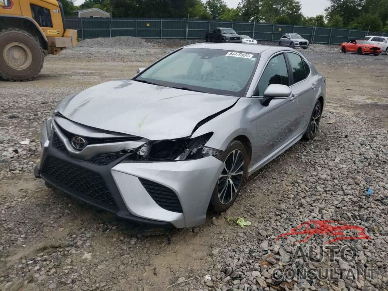 TOYOTA CAMRY 2018 - 4T1B11HK9JU634088