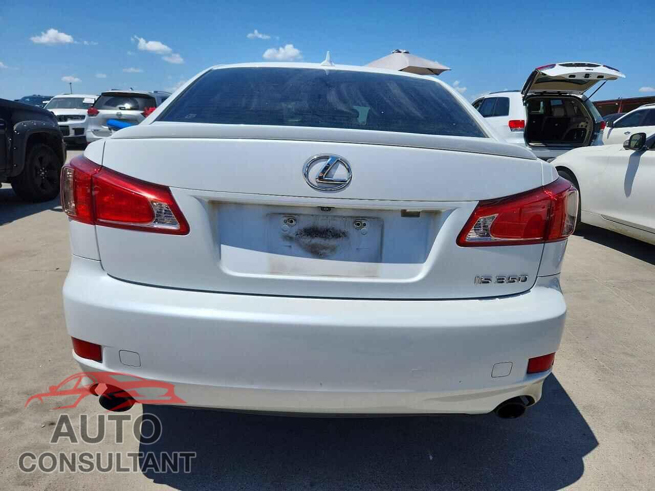 LEXUS IS 2012 - JTHBE5C22C5030756