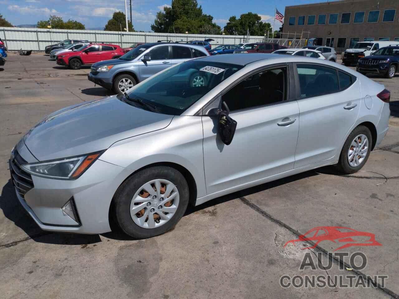 HYUNDAI ELANTRA 2019 - 5NPD74LF8KH489385