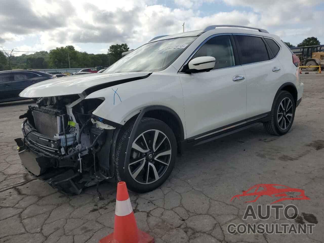 NISSAN ROGUE 2018 - JN8AT2MV8JW308825