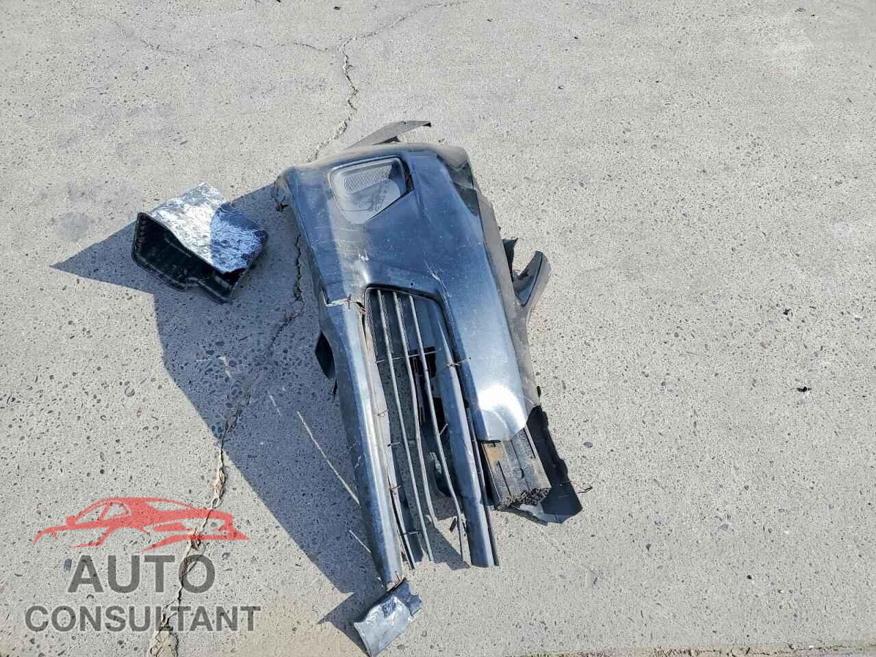 TOYOTA COROLLA 2013 - 5YFBU4EE4DP192575