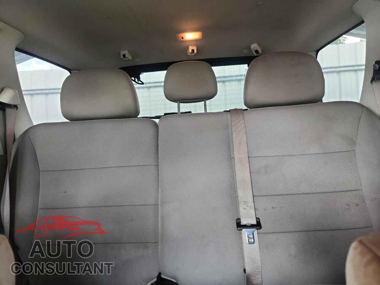 FORD ESCAPE 2012 - 1FMCU9DG1CKA23997