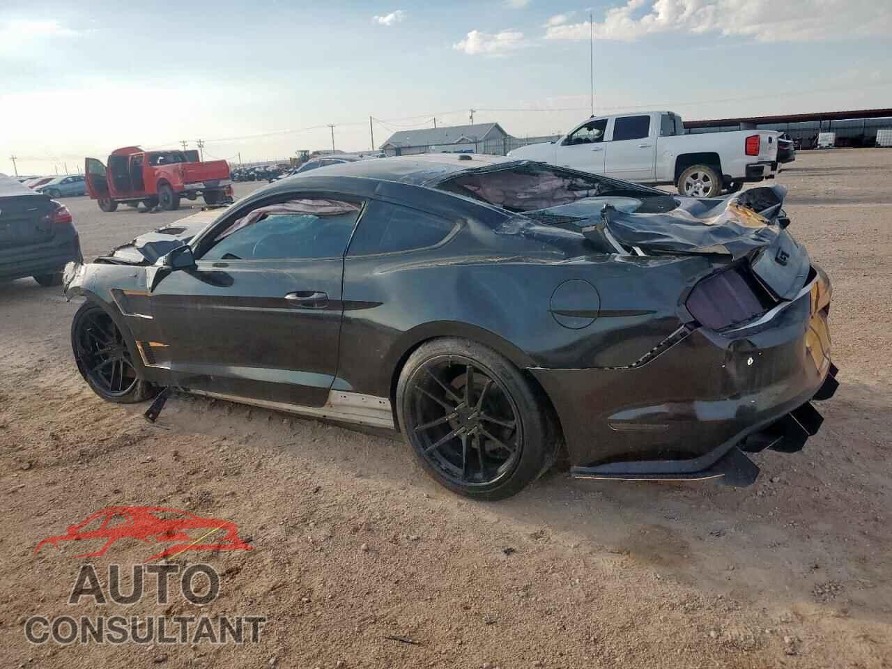 FORD MUSTANG 2017 - 1FA6P8CF1H5211006