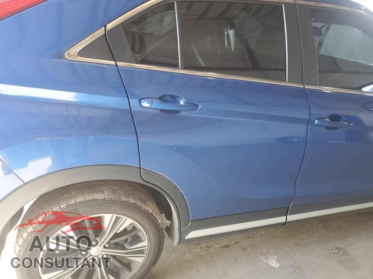 MITSUBISHI ECLIPSE 2018 - JA4AT5AA4JZ048981