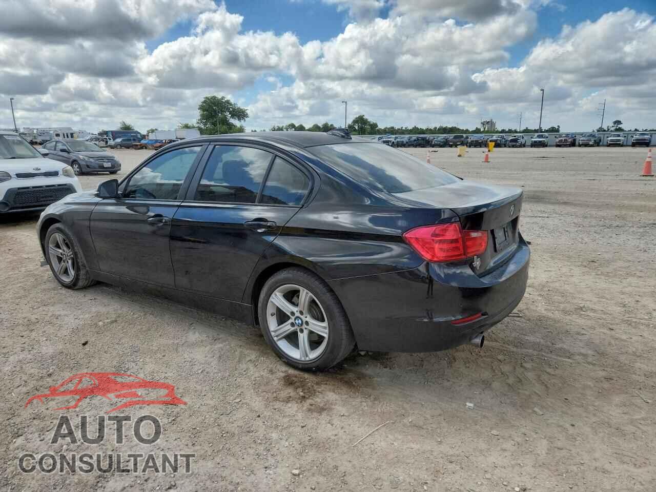 BMW 3 SERIES 2014 - WBA3B1C58EK130699