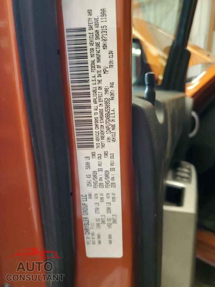 DODGE NITRO 2011 - 1D4PU7GX8BW590952