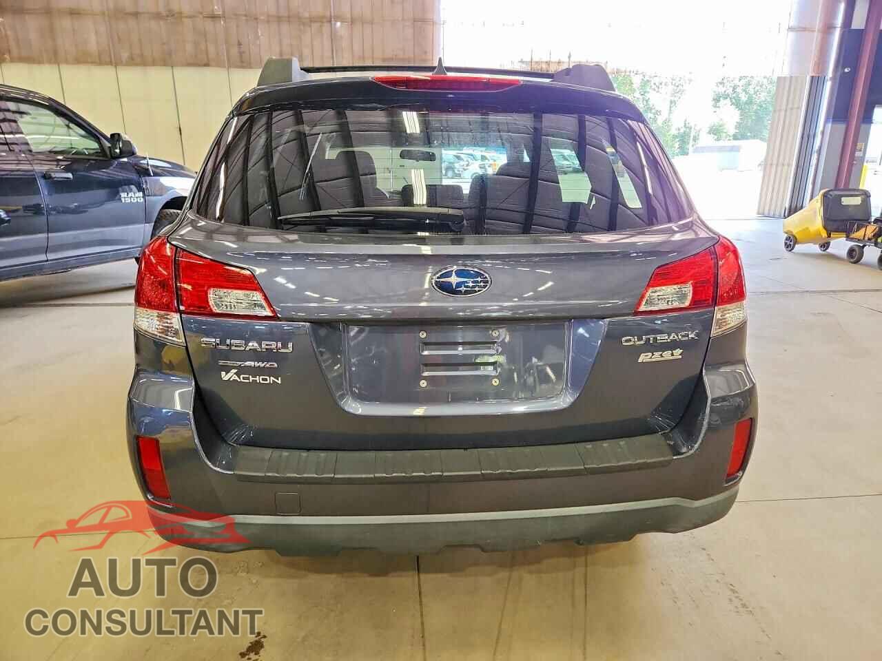 SUBARU OUTBACK 2014 - 4S4BRBCC9E3302131
