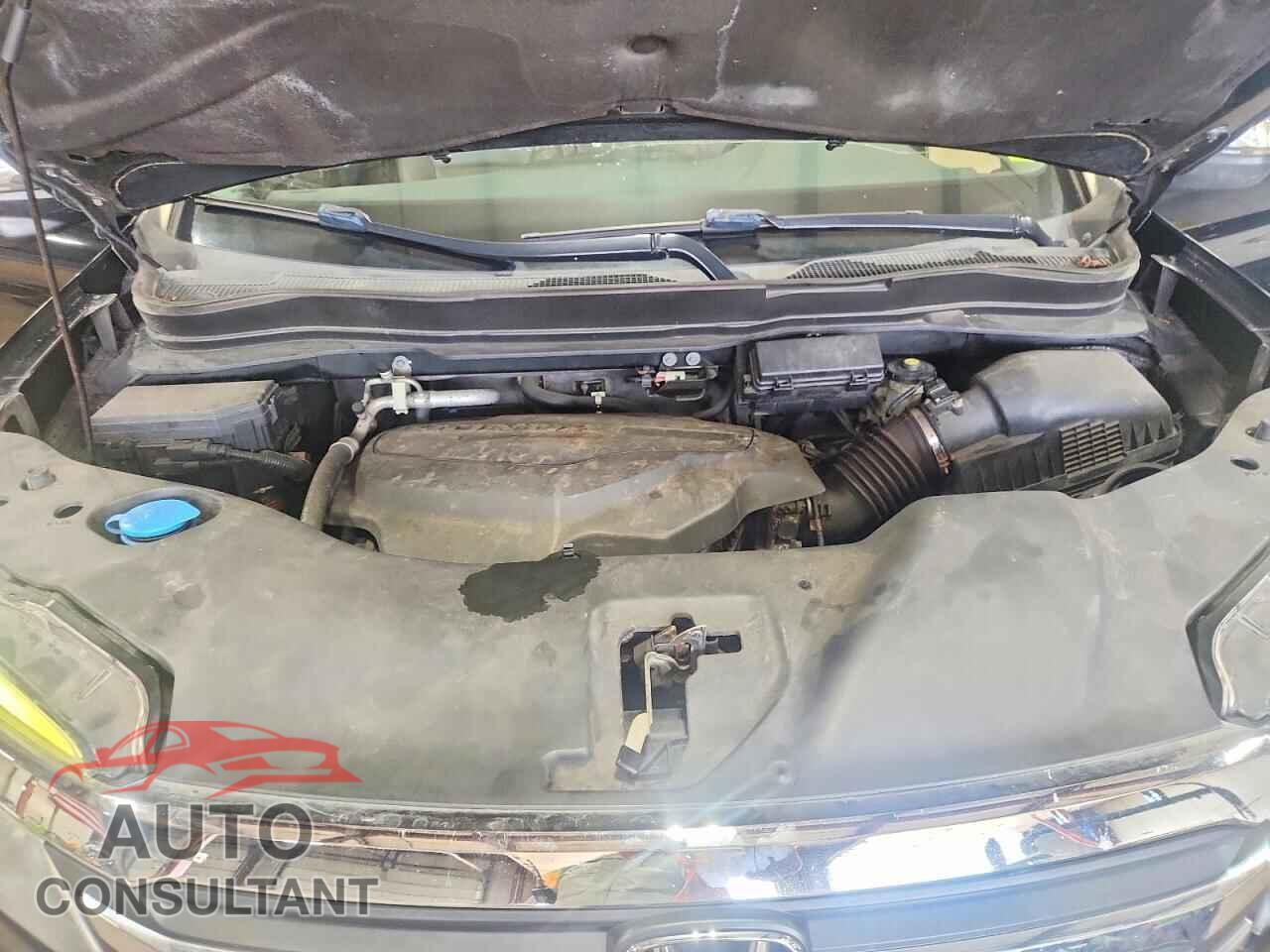 HONDA PILOT 2016 - 5FNYF6H74GB048652