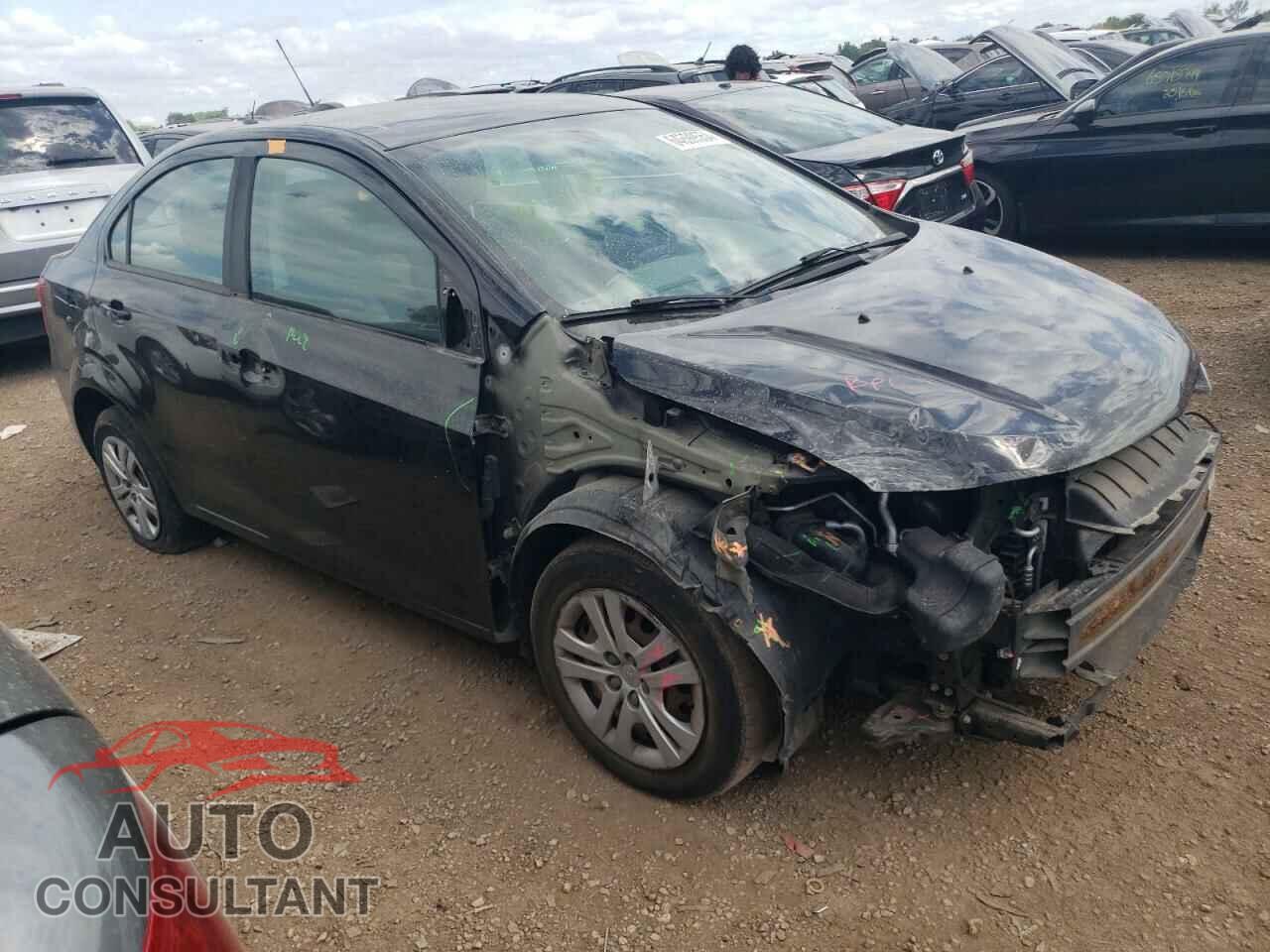 CHEVROLET SONIC 2017 - 1G1JB5SH2H4163972