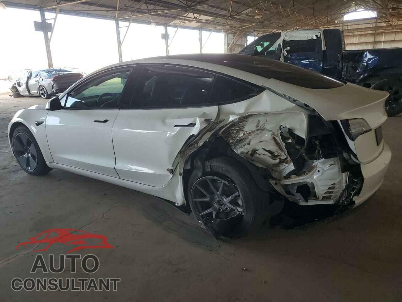 TESLA MODEL 3 2022 - 5YJ3E1EBXNF327609