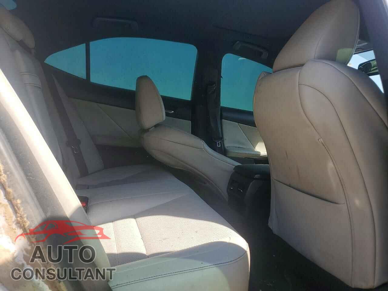 LEXUS IS 2014 - JTHBF1D28E5007389