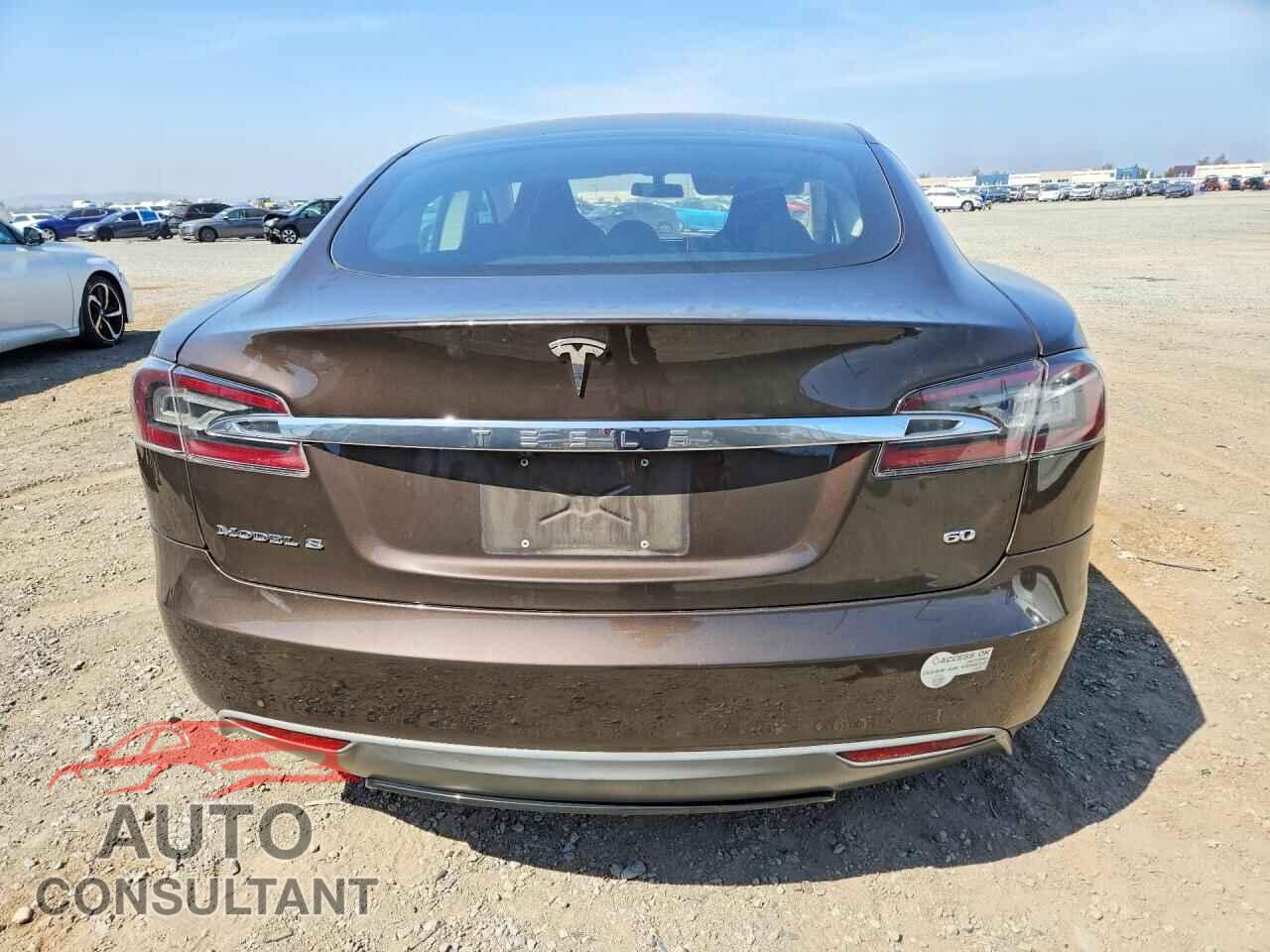 TESLA MODEL S 2013 - 5YJSA1CG7DFP19578
