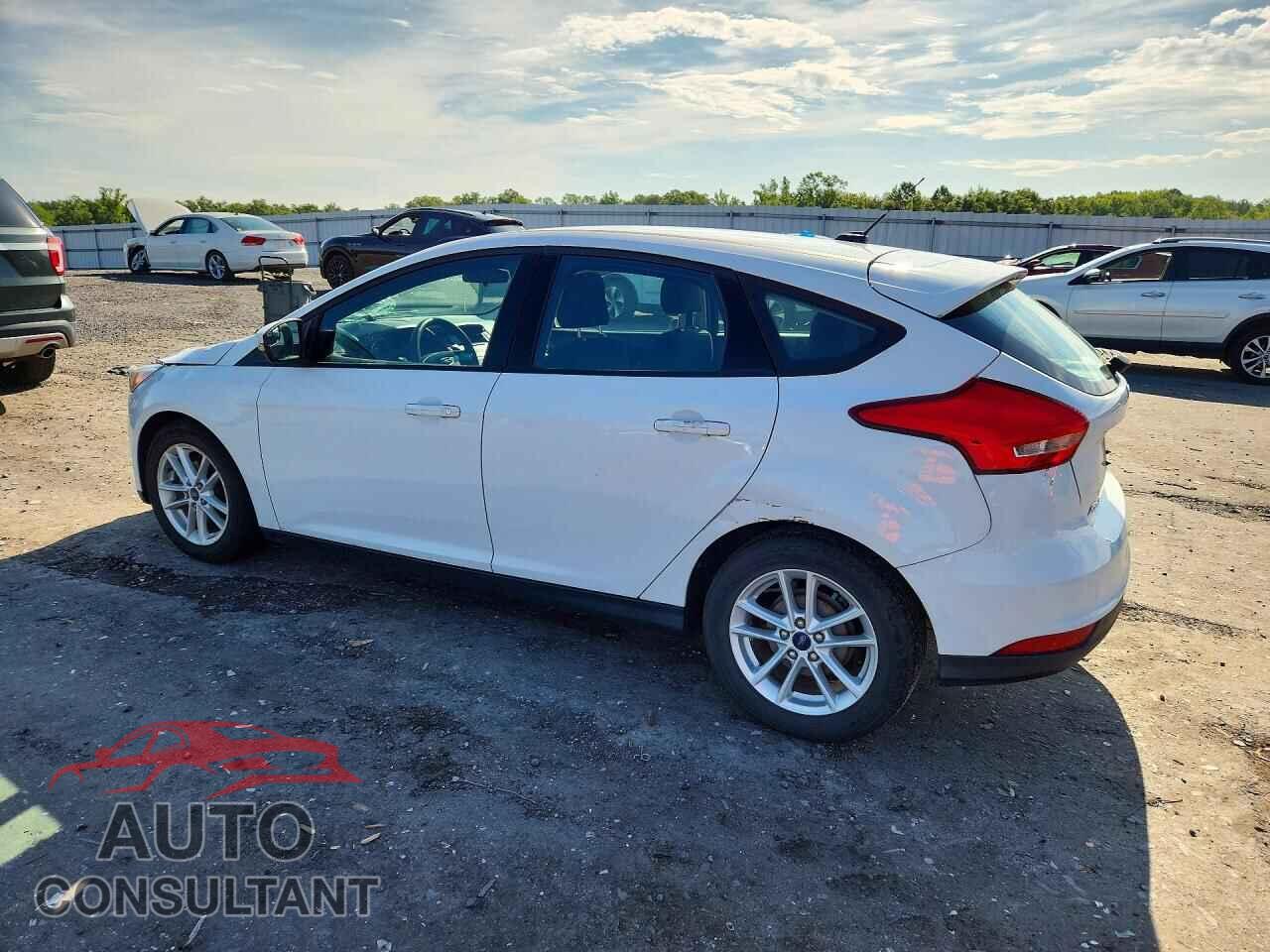 FORD FOCUS 2017 - 1FADP3K27HL208745