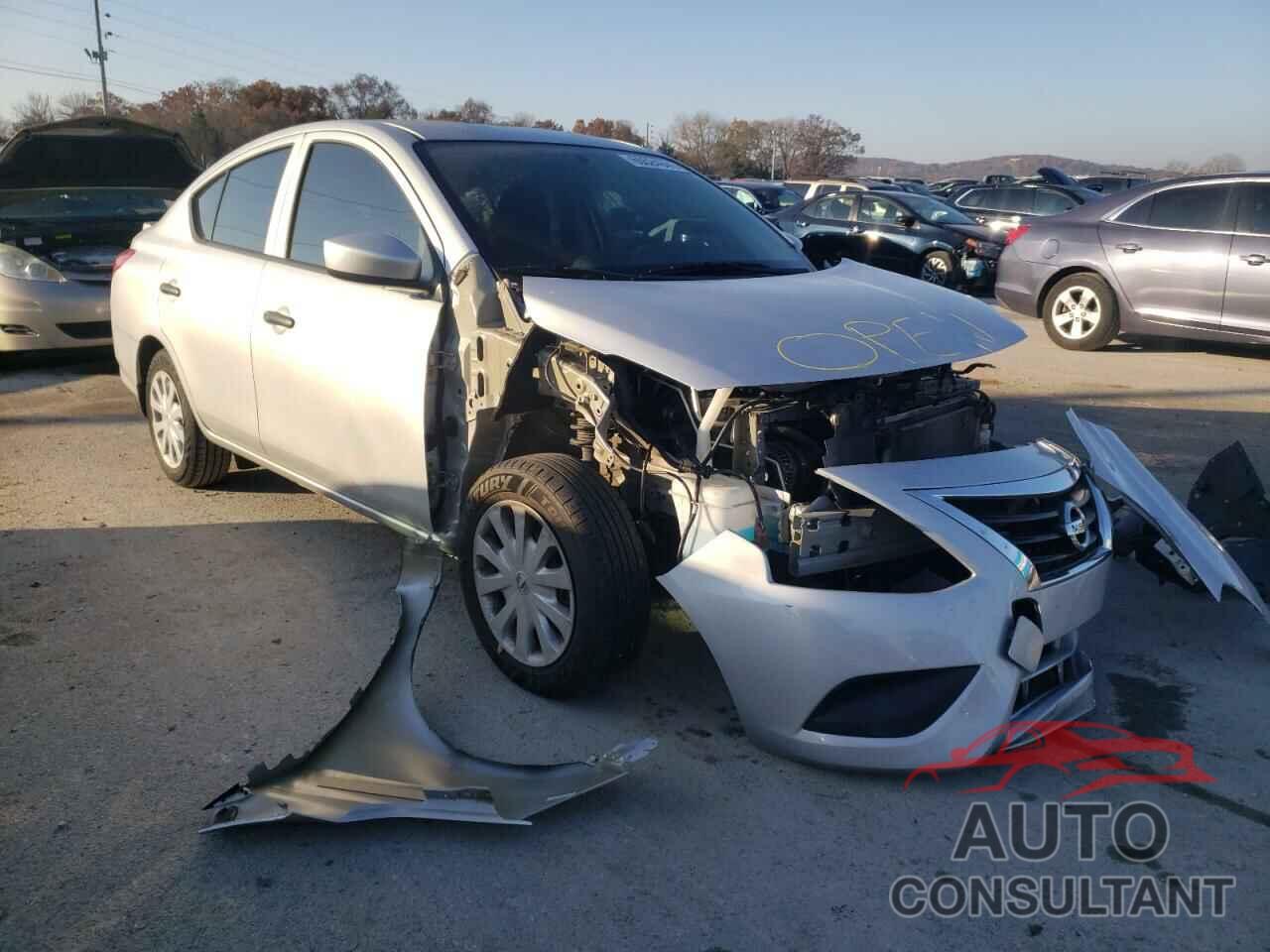 NISSAN VERSA 2017 - 3N1CN7AP5HL893125
