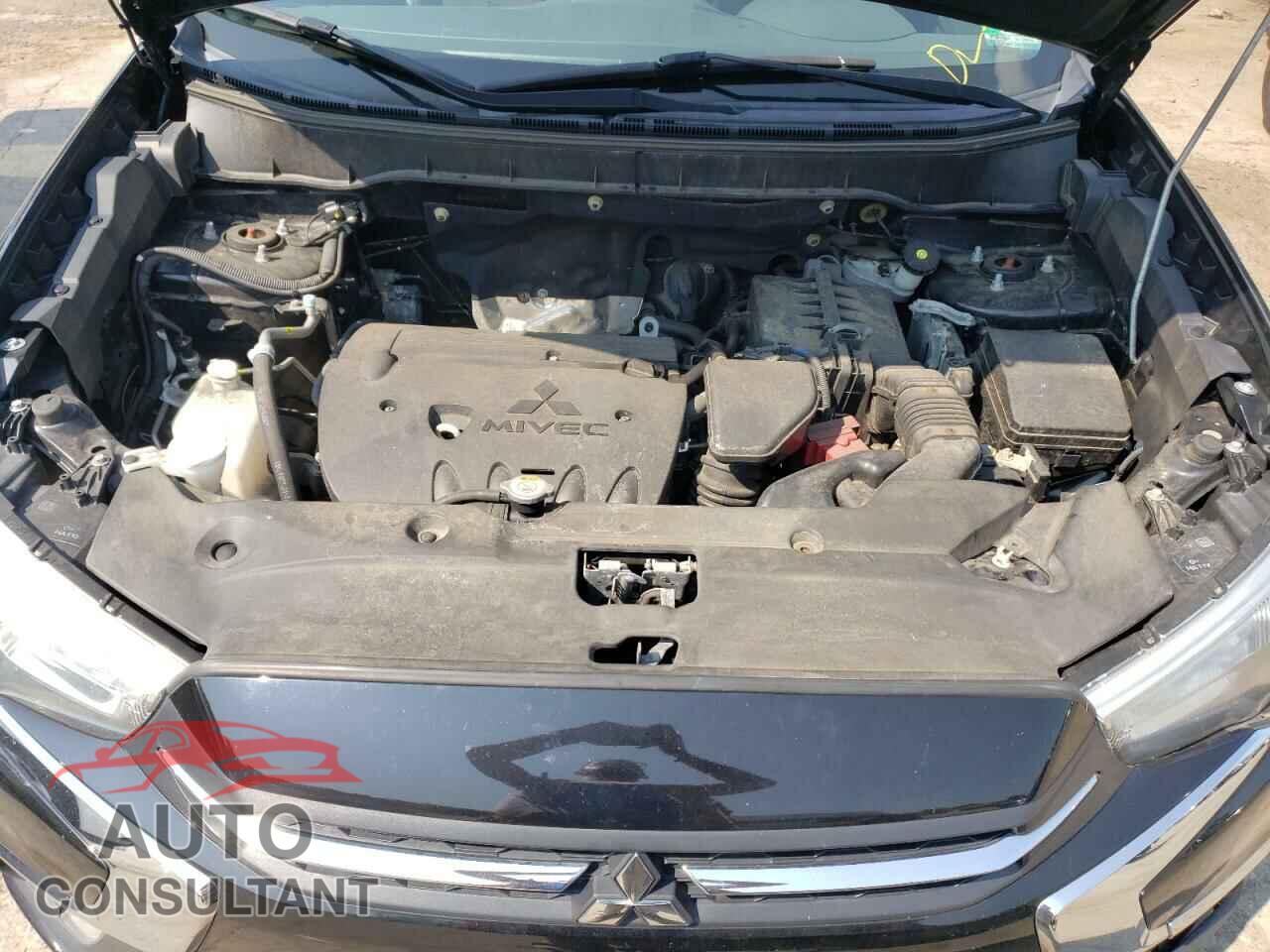 MITSUBISHI OUTLANDER 2018 - JA4AR3AW3JU001663