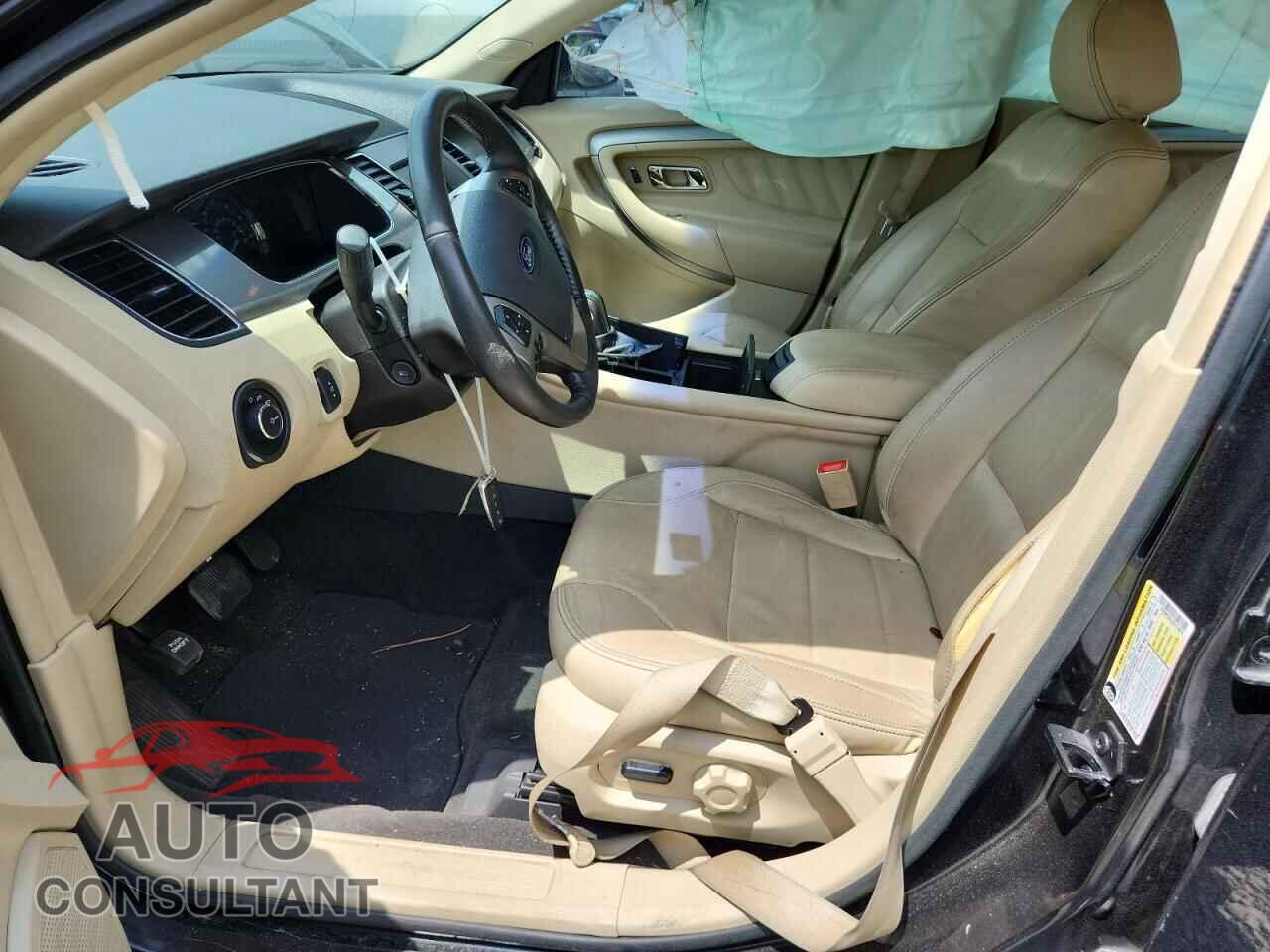 FORD TAURUS 2015 - 1FAHP2E81FG176876