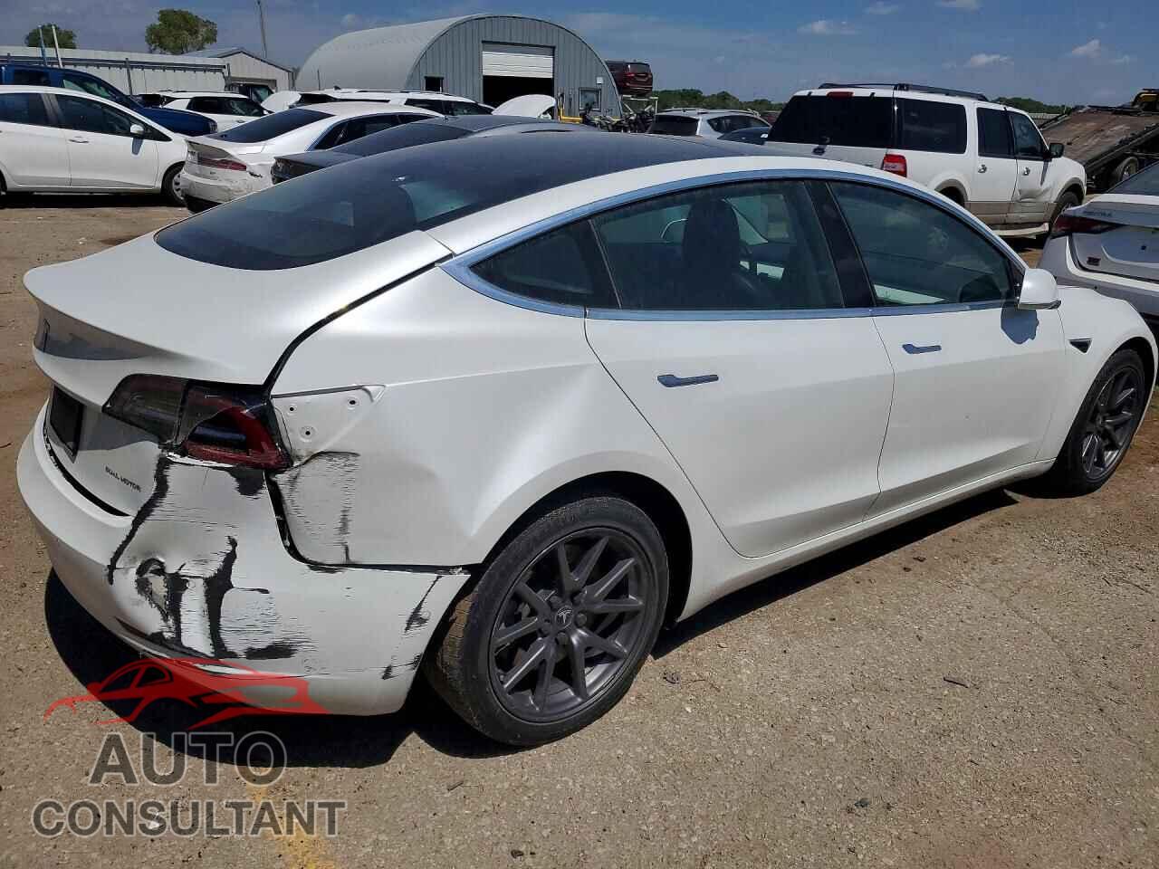 TESLA MODEL 3 2020 - 5YJ3E1EB0LF665145