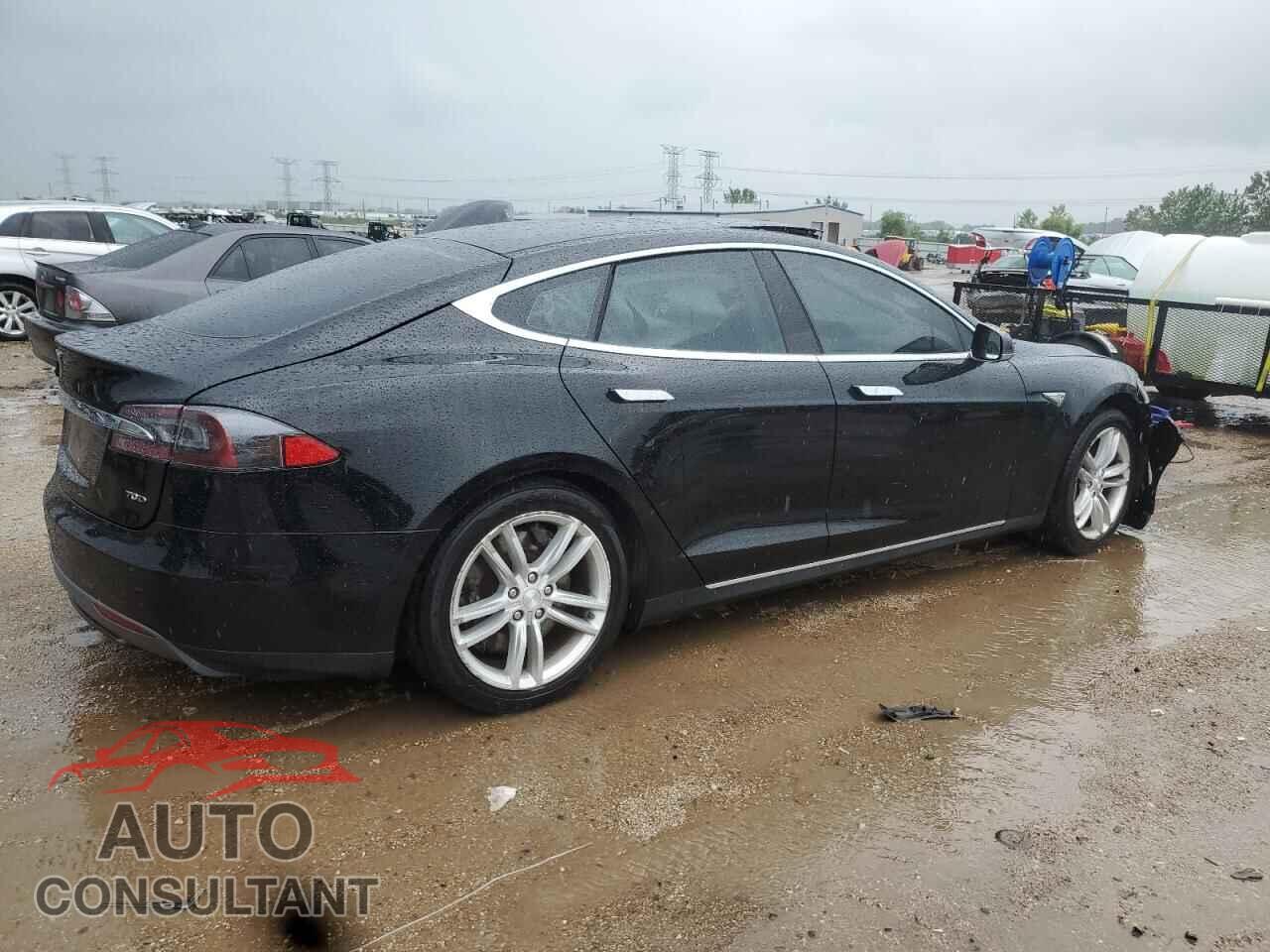TESLA MODEL S 2015 - 5YJSA1S23FF088028