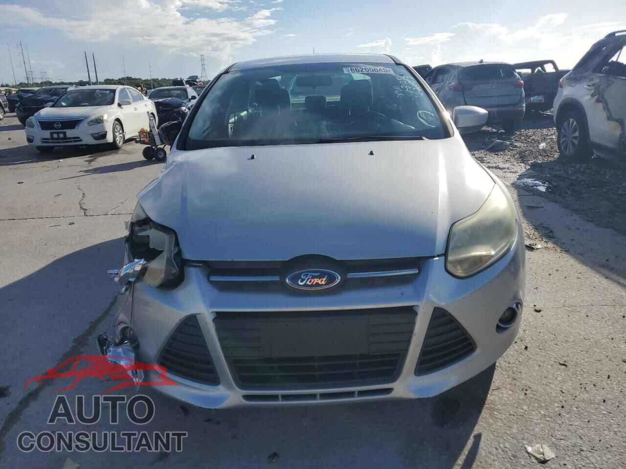 FORD FOCUS 2012 - 1FAHP3F24CL121048