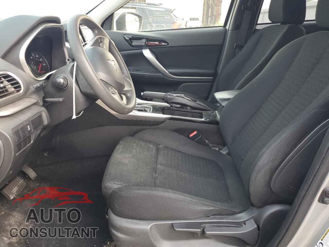 MITSUBISHI ECLIPSE 2019 - JA4AT3AA7KZ038810