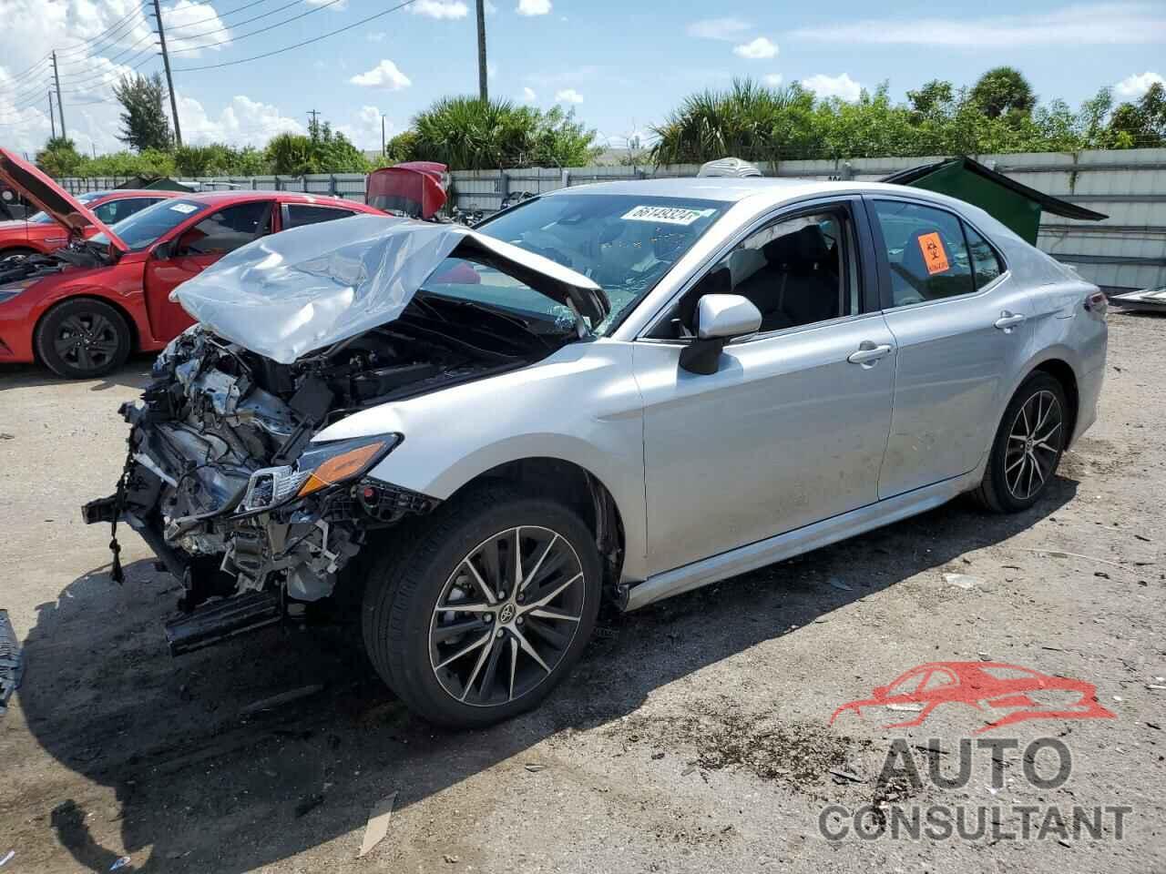 TOYOTA CAMRY 2023 - 4T1G11AKXPU767807