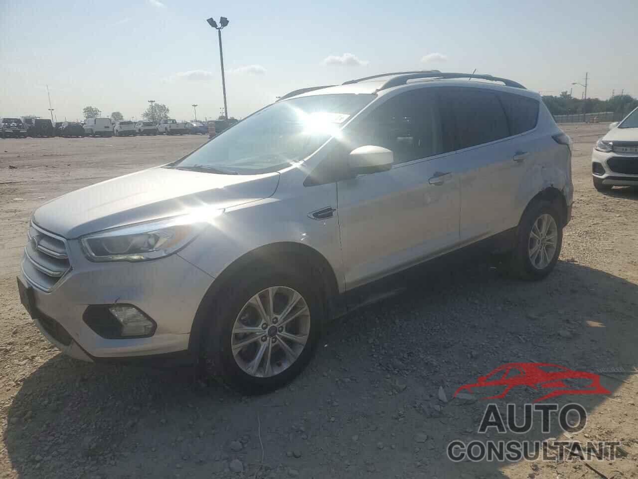 FORD ESCAPE 2018 - 1FMCU9HD3JUB25478