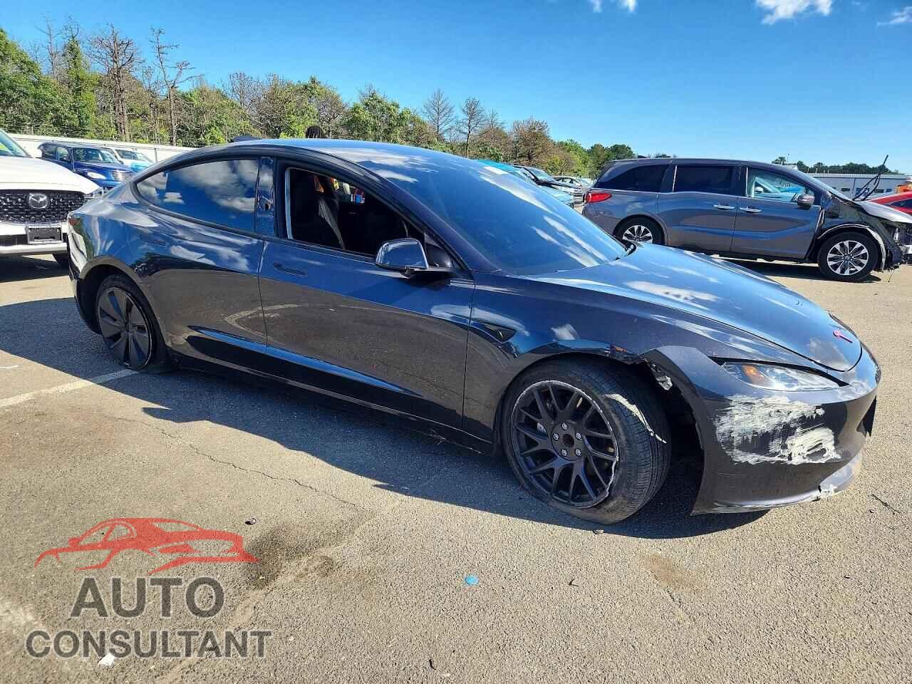 TESLA MODEL 3 2024 - 5YJ3E1EA6RF761927