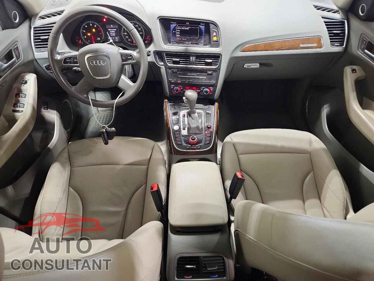 AUDI Q5 2012 - WA1LFAFPXCA088134
