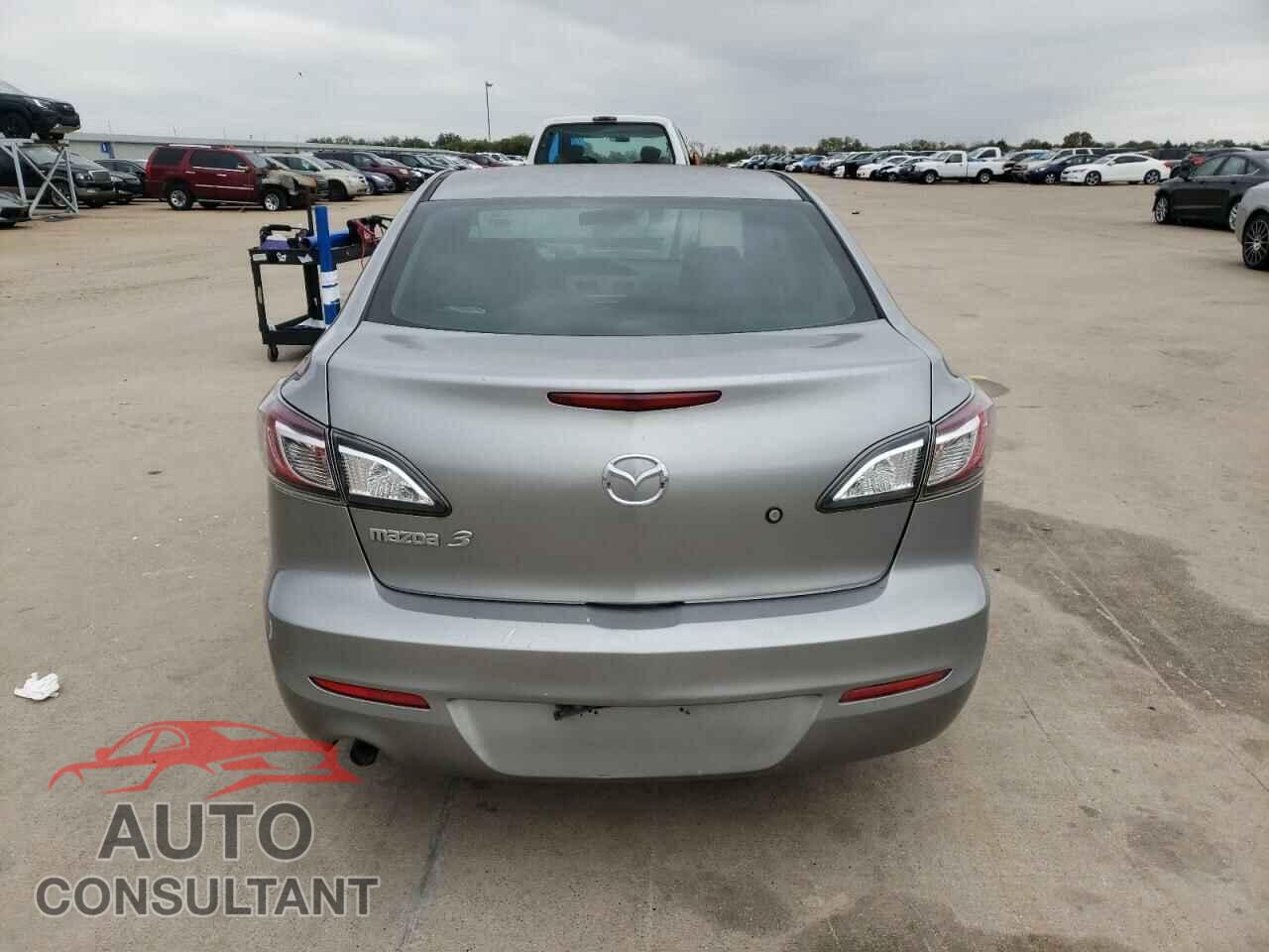 MAZDA 3 2011 - JM1BL1UF7B1396350