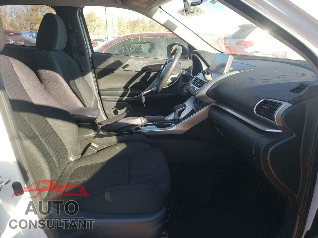 MITSUBISHI ECLIPSE 2018 - JA4AT4AA8JZ060934