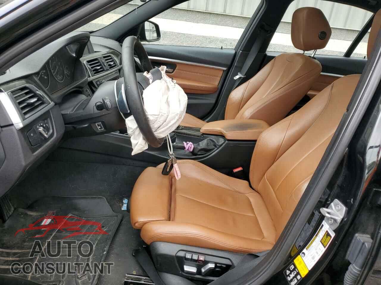 BMW 3 SERIES 2016 - WBA8E3G54GNU04470