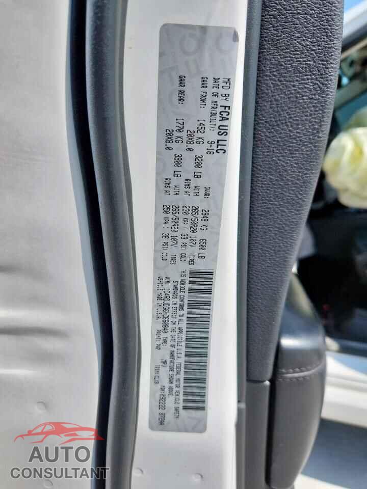 DODGE DURANGO 2017 - 1C4RDJDG6HC660840